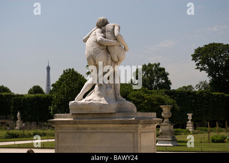 Statue dans le Jardin des Tuileries Banque D'Images