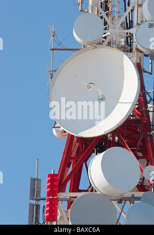 Mâts d'antennes de communication et près de Mijas Costa del Sol Malaga Province Espagne Banque D'Images