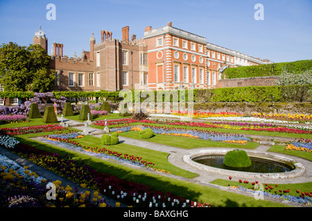 L'Étang Gardens Hampton Court Palace, Londres, Angleterre Banque D'Images