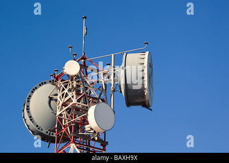 Mâts d'antennes de communication et près de Mijas Costa del Sol Malaga Province Espagne Banque D'Images