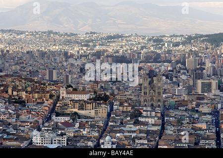 Vue depuis El Panecillo à Quito, Equateur, Amérique du Sud Banque D'Images