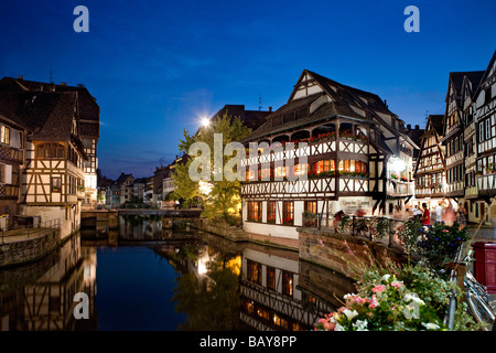 Restaurant Maison de tanneurs, Petite France, Strasbourg, Alsace, France Banque D'Images