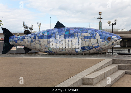 Au Bigfish Donegall Quay, River Lagan, Belfast Banque D'Images