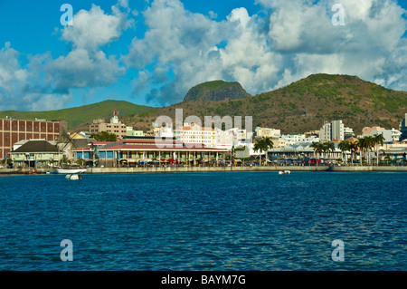 Vue depuis le port de la ville de Port Louis, capitale de l'île Maurice Banque D'Images