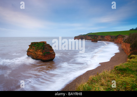 Otterton de falaises de grès et seastacks à Ladram Bay South Devon, Angleterre Janvier 2009 Banque D'Images