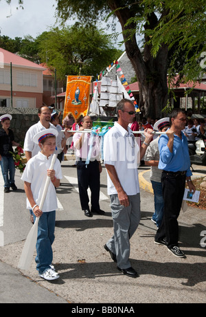 La masse des marins et la bénédiction de la mer Saint Barthelemy Gustavia Procession Jour Banque D'Images