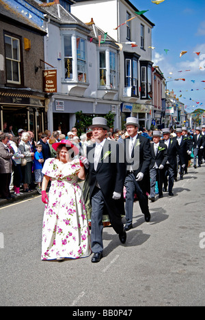 Les danseuses à partir de la flore helston cornwall,jour,uk Banque D'Images