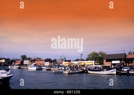 Annapolis Maryland USA Harbour et des navires de touristes delight Banque D'Images