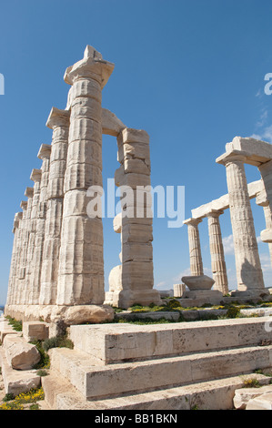 Cap Sounion est à noter que le site des ruines de l'ancien grec temple de Poséidon, le dieu de la mer dans la mythologie classique. Banque D'Images