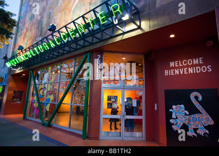 Centre culturel de la Mission pour les arts Latino à San Francisco en Californie Banque D'Images