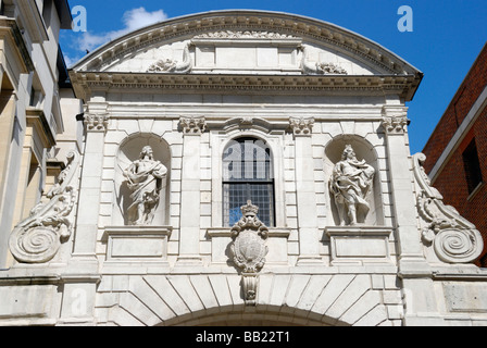 Temple Bar à Paternoster Square City de Londres Banque D'Images