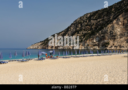Superbe plage de Myrtos à Kefalonia, Grèce - dit être la plus belle plage d'Europe Banque D'Images