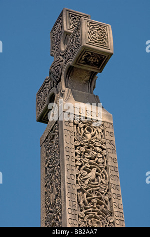 Close up de Caedmons Croix dans le cimetière de St Mary Whitby, North Yorkshire Angleterre Royaume-Uni Royaume-Uni GB Grande Bretagne Banque D'Images