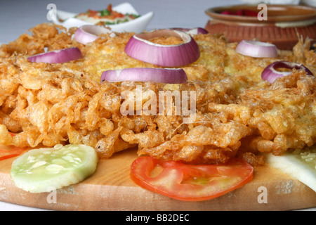 Le poisson est un Kabiraji escalope Bengali est habituellement un filet de poisson ou de la viande et du poisson frit dans un œuf net Banque D'Images