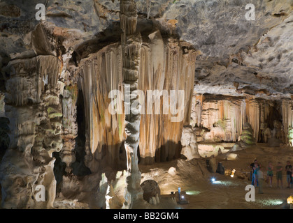 À l'intérieur de grottes Cango, Oudtshoorn, Afrique du Sud" Banque D'Images