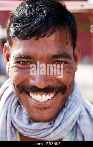Location de conducteur de pousse-pousse à Bharatpur Inde Banque D'Images