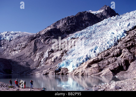 Bugaboo Provincial Park, BC, en Colombie-Britannique, Canada - Les Randonneurs randonnée au Lac de glace et Glacier Vowell dans Purcell Banque D'Images