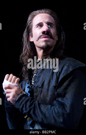 Joseph Fiennes comme Cyrano de Bergerac, Chichester Festival Theatre, Mai 2009 Banque D'Images