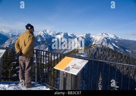 Le Canada, l'Alberta, Banff. Vue depuis le sommet du mont Sulphur. Banque D'Images