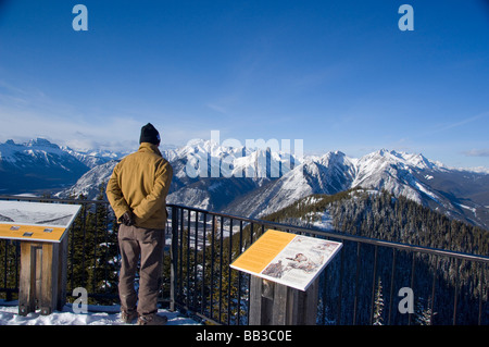 Le Canada, l'Alberta, Banff. Vue depuis le sommet du mont Sulphur. Banque D'Images