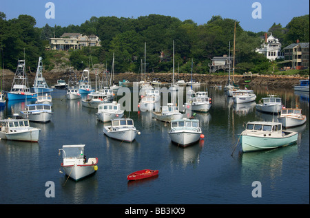 USA, New England, Maine, Ogunquit, bateaux amarrés dans Perkins Cove Banque D'Images