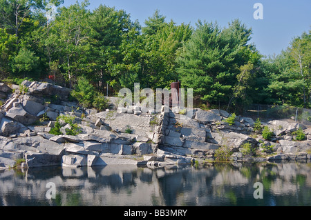 Amérique du Nord, Etats-Unis, dans le Maine, le Mont Désert. Carrière de granit dans le village de Hall Quarry Banque D'Images