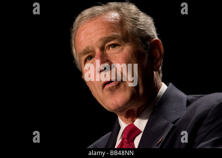 Le président Bush parle de petit déjeuner de prière catholique nationale à Washington, DC Banque D'Images