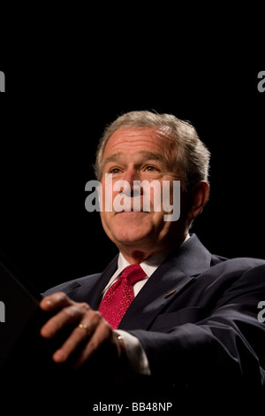 Le président Bush parle de petit déjeuner de prière catholique nationale à Washington, DC Banque D'Images