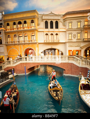 Les gondoles de Venise à l'hôtel et casino à Las Vegas, Nevada. Banque D'Images