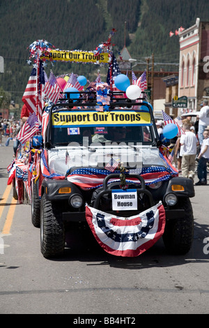 Défilé du 4 juillet à Silverton. Banque D'Images