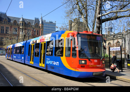 Sheffield Supertram Light Railway, Sheffield, South Yorkshire, Angleterre, Royaume-Uni Banque D'Images