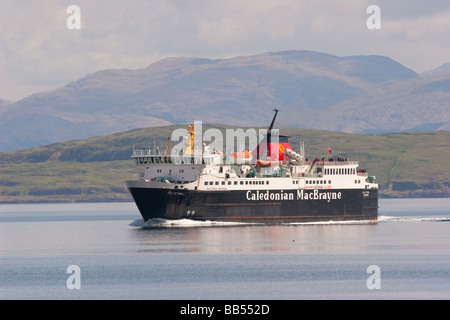 CalMac ferry sur le chemin de l'île de Mull Banque D'Images