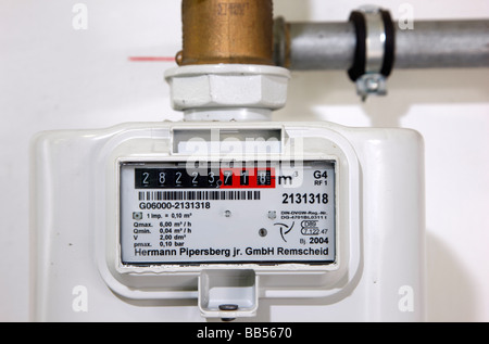 Compteur de gaz dans une maison privée, pour le gaz naturel, Gelsenkirchen, Allemagne. Banque D'Images