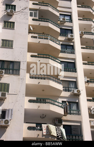 Libre d'immeubles juste à l'extérieur de Montaza, Alexandria Banque D'Images