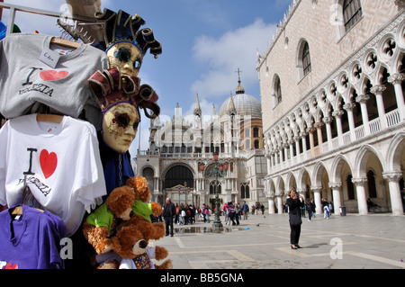 Du Palais des Doges, la Place Saint Marc, Venise, Venise, Vénétie, province de l'Italie Banque D'Images