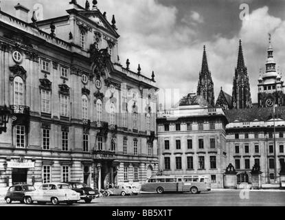 Géographie / voyages, Tchécoslovaquie, Prague, places, place Loreto avec Palais de l'archevêque, vers 1960, Banque D'Images