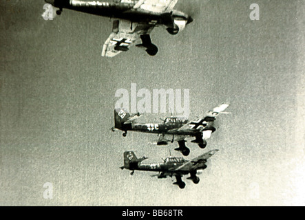 Événements, seconde Guerre mondiale / seconde Guerre mondiale, guerre aérienne, avions, bombardiers de plongée allemands Ju 87 B 'Stuka', vers 1940, Banque D'Images