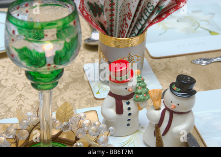 Décorations de table de noël santa salière-poivrière jour de Noël Décembre 2008 L'Ecosse Banque D'Images