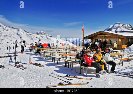 Boedele Huette hut au glacier de Stubai, Tyrol, Autriche, Europe Banque D'Images