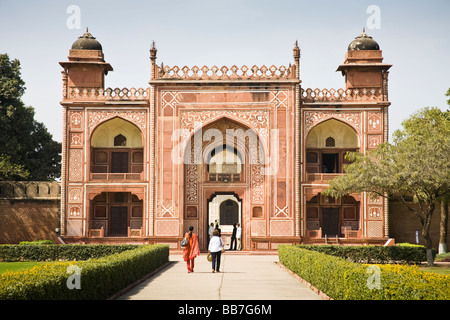 L'entrée principale de l'Itimad-ud-Daulah, Agra, Uttar Pradesh, Inde Banque D'Images