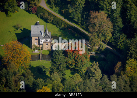 Photo aérienne, Badinghagen Château, Lüdenscheid, Maerkischer Kreis, Sauerland, Nordrhein-Westfalen, Germany, Europe Banque D'Images