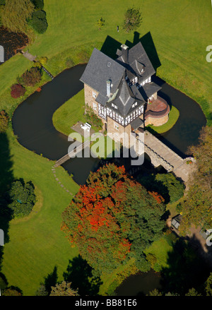 Photo aérienne, Badinghagen Château, Lüdenscheid, Maerkischer Kreis, Sauerland, Nordrhein-Westfalen, Germany, Europe Banque D'Images