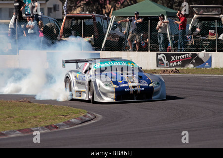 Un monde de saisir un coin de la piste de course de Killarney, près de Cape Town, Afrique du Sud Banque D'Images