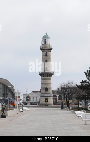 Vieux phare, Rostock, Mecklembourg-Poméranie-Occidentale, Allemagne, Europe Banque D'Images