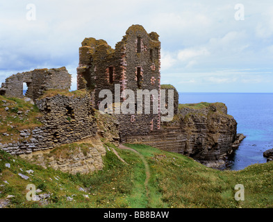 Ruines du château Sinclair et Girnigoe sur les falaises, Noss Head, Écosse, Royaume-Uni, Europe Banque D'Images