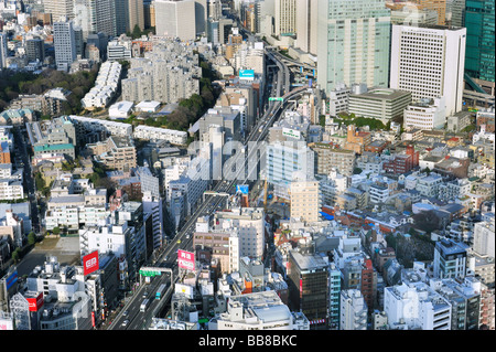 Vue depuis le pont d'observation dans plus de bâtiment Roppongi Hills Tokyo, Japon, Asie Banque D'Images