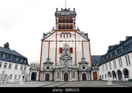 Basilique St Matthias, Abbaye Bénédictine, Trèves, Rhénanie-Palatinat, Allemagne, Europe Banque D'Images