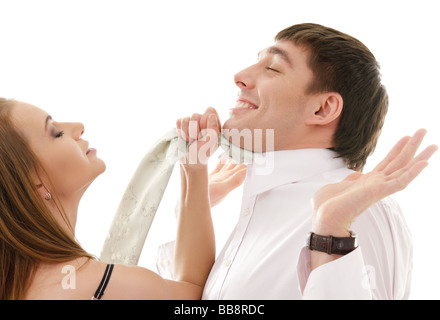 Beau portrait de couple en conflit sur fond blanc Banque D'Images