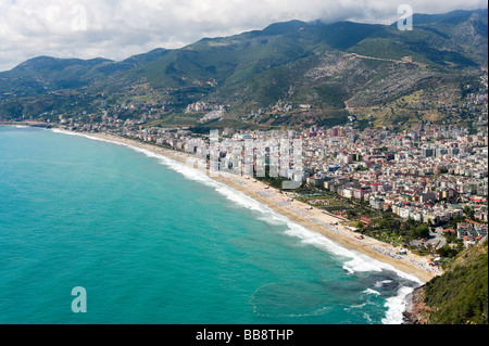 Vue sur la plage Kleopatra du Château intérieur (IC), Kale, Alanya, Turquie Côte Méditerranéenne Banque D'Images