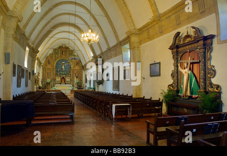 Le Comté de Monterey, CA : Le Carmel Mission Basilica (1797) - Mission San Carlos Borromeo del Rio Carmelo Banque D'Images